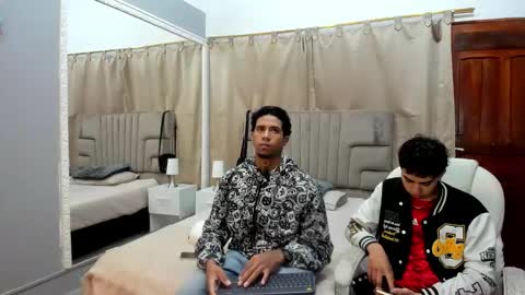 Snapshot of julian_billy chatting on January 20, 11:35 am julian billy online show from January 20, 11:35 am