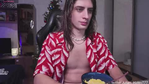 julian_cassablanca online show from January 15, 11:51 pm