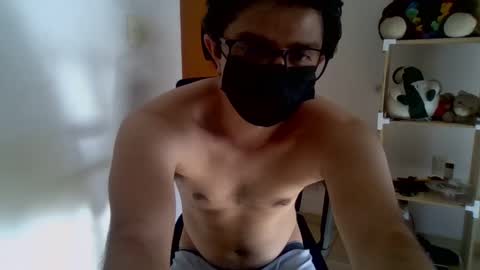 Julian Mora online show from March 7, 10:54 pm