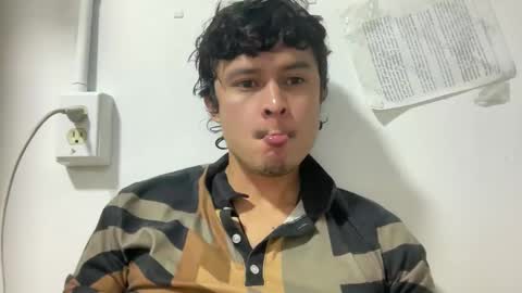 juliangosilva online show from May 27, 4:59 pm