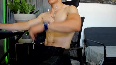 Julian online show from March 15, 12:56 pm