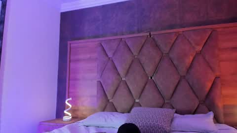 Julien online show from October 16, 12:35 pm