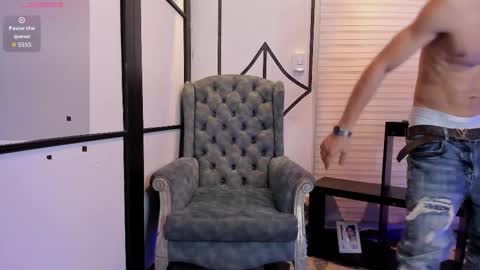 Junior online show from November 18, 9:50 pm