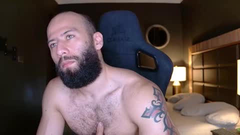 Justin online show from November 8, 1:20 am