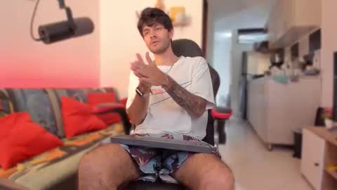 Diego online show from November 21, 7:35 pm