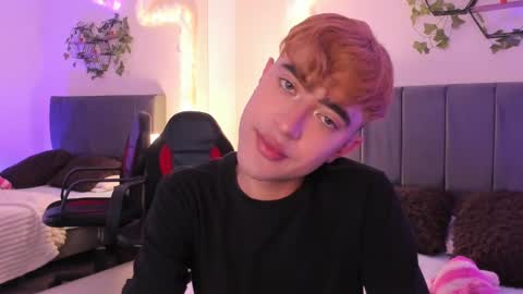 Justin online show from September 9, 1:43 pm