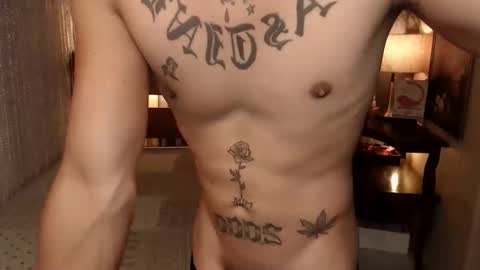 justine_hunk online show from June 9, 6:04 am