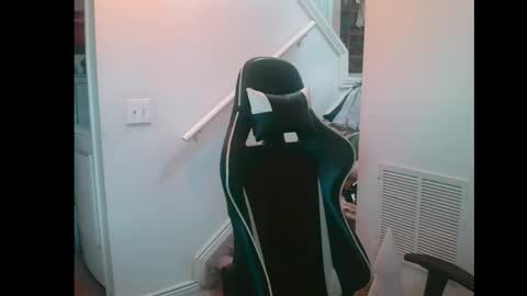 justintym69 online show from March 28, 9:04 pm