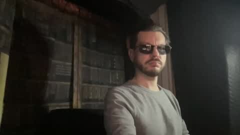 M. Dean online show from December 22, 4:31 am