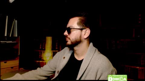 M. Dean online show from January 9, 1:44 am