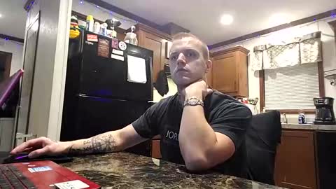 justus0624 online show from October 8, 1:32 am