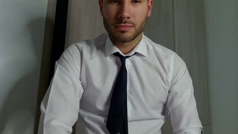 Snapshot of justynxxx1 chatting on February 28, 2:31 am Justin online show from February 28, 2:31 am