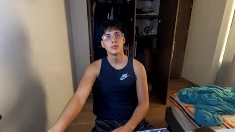 jxbiggy online show from January 12, 6:23 pm