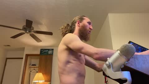 Kaiku77 online show from March 26, 5:11 am