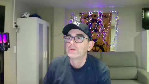 MusicMen49 online show from February 18, 3:53 am