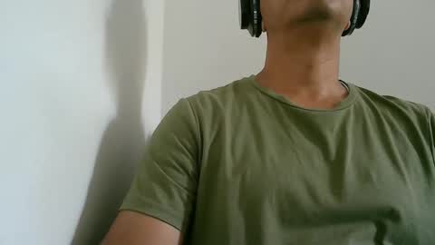 Kamilo online show from February 10, 3:28 pm