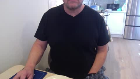 Cam with Me Vixens DM me online show from April 13, 4:07 pm