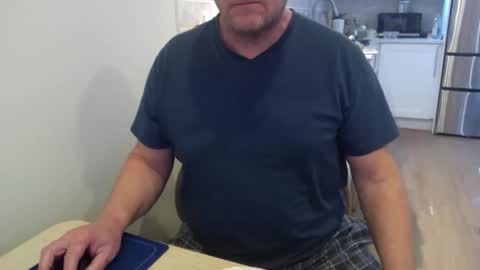 Cam with Me Vixens DM me online show from March 5, 4:47 pm