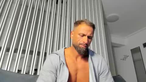 Kane OF strongkane online show from December 3, 12:05 am