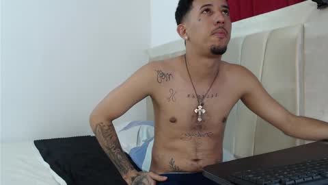 KARLA Y KALVIN online show from May 21, 4:08 am
