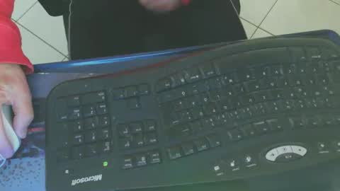 karll122 online show from March 15, 1:51 pm