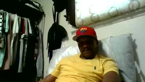 kaylee kakes online show from February 15, 7:33 pm