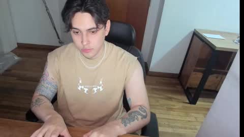 kaynn_b online show from January 29, 1:58 am