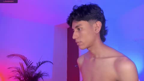 Alejandro Gonzalez online show from September 29, 4:11 am