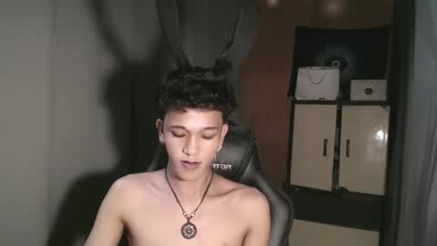 Ken online show from November 12, 6:57 pm