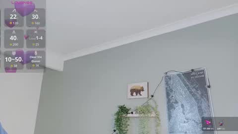   online show from October 15, 11:40 am