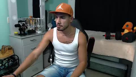 Chriss Morales online show from February 4, 1:13 am