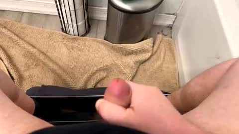 kennethnoisewater12345 online show from November 9, 8:35 pm