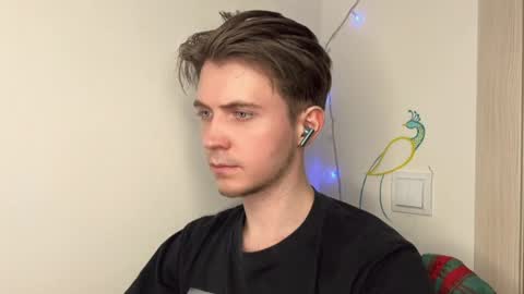 Kero online show from April 2, 7:55 pm