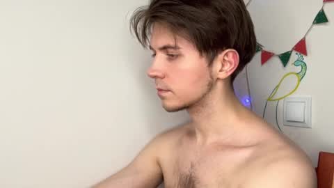 Kero online show from February 11, 7:52 pm