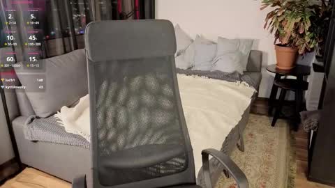 Kessy online show from March 10, 8:59 pm