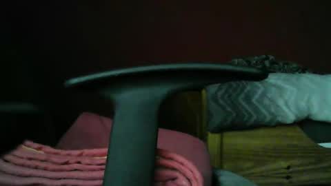 kev19922 online show from January 17, 1:30 am