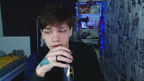 Kevin online show from December 31, 4:16 am