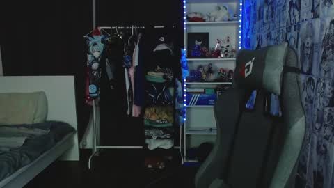 Kevin online show from February 11, 1:52 am