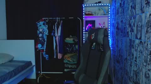 Kevin online show from February 2, 1:55 am