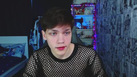 Kevin online show from December 19, 3:40 am