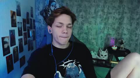 Kevin online show from February 3, 6:33 am