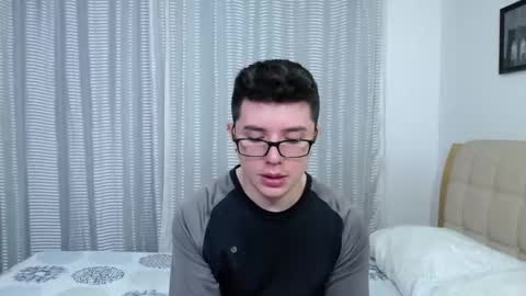 Kevin online show from January 19, 1:19 am