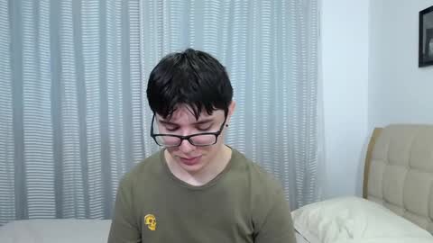 Kevin online show from October 25, 4:42 pm