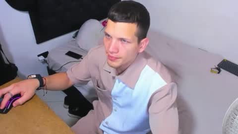 kevinkewma online show from February 9, 11:26 am