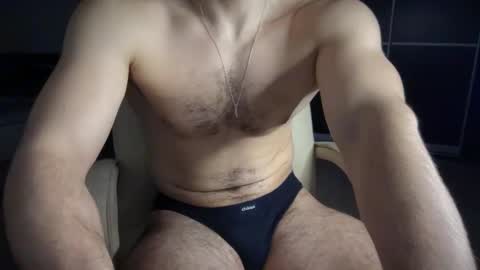 keylombo online show from February 14, 9:21 pm