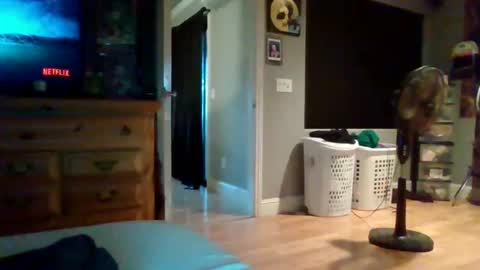 keyway1 online show from April 10, 10:06 pm