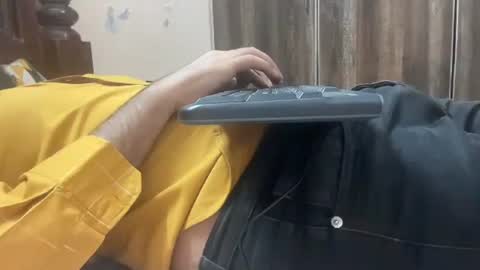 Snapshot of khaqan4u chatting on September 26, 6:27 pm khaqan4u online show from September 26, 6:27 pm