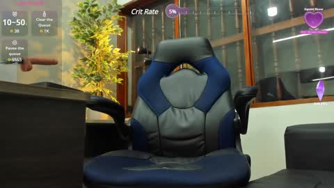 Kieran Derek online show from December 6, 11:58 pm