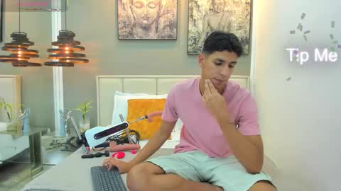 Kieran Derek online show from November 13, 4:06 am