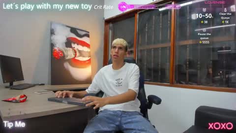 Kieran Derek online show from January 26, 7:20 pm